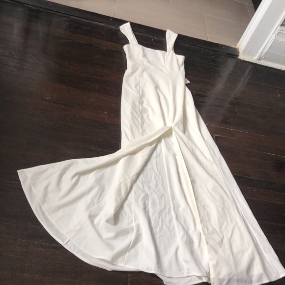 Show me your MUMU ivory formal maxi form fitting gown with stretch Sz M NWOT - Picture 13 of 15